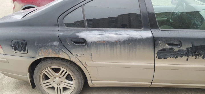 Автомобиль VOLVO S60, 2006г.в., идентификационный номер (VIN): YV1RS654972614146, регистрационный знак: Н974УУ 96. Обременения (ограничения): залог в пользу «Банк24.ру» (ОАО).